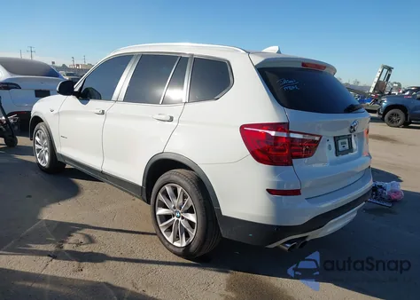 2016 BMW X3 xDrive28I z USA, uszkodzony, nr VIN 5UXWX9C50G0D72287